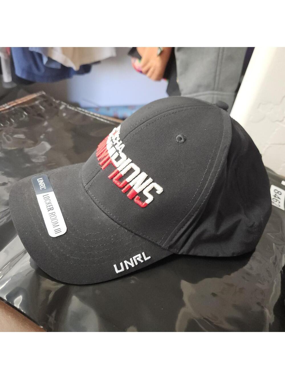 UNRL WCHA Hockey Champions Baseball Cap Hat 58CM Snapback Athletic Fit New W Tag
